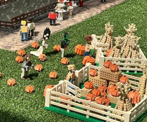 Miniland joins the Halloween Party! 
