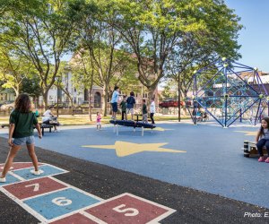 Boston Playgrounds with Brain-Boosting Fun: Paris Street Park