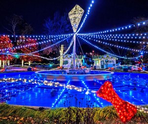 Inspired by Benjamin Franklin's experiments with electricity, the Electrical Spectacle makes Franklin Square sparkle with its musical light show. Photo by J. Fusco/VISIT PHILADELPHIA