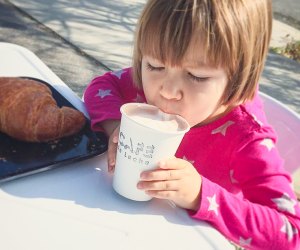 Cafe de Leche is one of the many kid-friendly coffee shops in Los Angeles