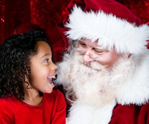 Pictures with Santa at Glendale Galleria