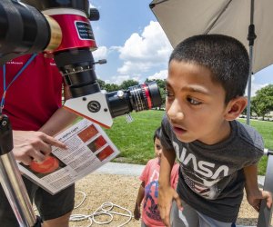 Celebrate the solar eclipse on the National Mall. Photo by Jim Preston for the National Air and Space Museum