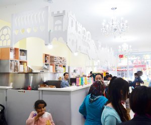 Play cafes in Brooklyn and Queens: Play at eat at Fairytale Island