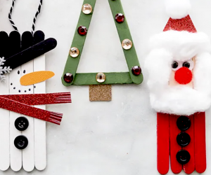 Christmas Activities and Christmas Crafts for Kids: Popsicle stick ornaments