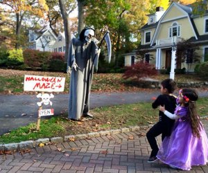 Trick or treat in New Jersey Ridgewood's Halloween Maze