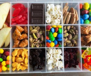 Ultimate Road Trip Planner: How to Have the Perfect Family Road Trip: pack a snack box for road trip