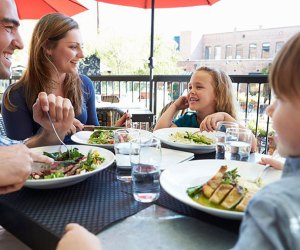 Family Dinner Table Games for Restaurants and at Home 