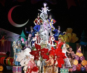 The holidays get whimsical! Production photo courtesy of Cirque Dreams Holidaze