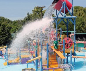 Water Playgrounds and Spraygrounds for Chicago Kids: Skokie Water Playground