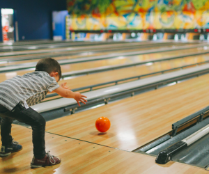 Roll into Northridge with kids for fun family-friendly adventures. Photo courtesy of Canva