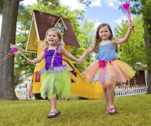 Image of kids in costume at Story Land amusement park in New England.