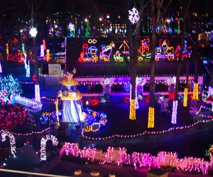 Guide To Holiday And Christmas Events For Nj Families In 21 Mommypoppins Things To Do In New Jersey With Kids