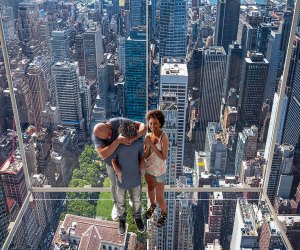 Get a Sneak Peek at the Glass-Enclosed Observation Deck Coming to ...