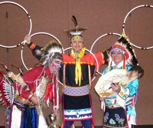 Photo courtesy of Thunderbird American Indian Dancers