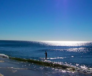 Tobay Beach in Massapequa boasts plenty of seaside fun. Photo courtesy of the Town of Oyster Bay