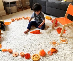 color collector 20 Low-Effort Ways to Entertain Toddlers When You’re Sick