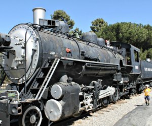 Travel Town in Griffith Park: Train Rides for Little Tank Engines ...