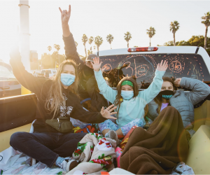Drive In Movie Theaters Around La Family Movie Nights With Built In Social Distance Mommypoppins Things To Do In Los Angeles With Kids