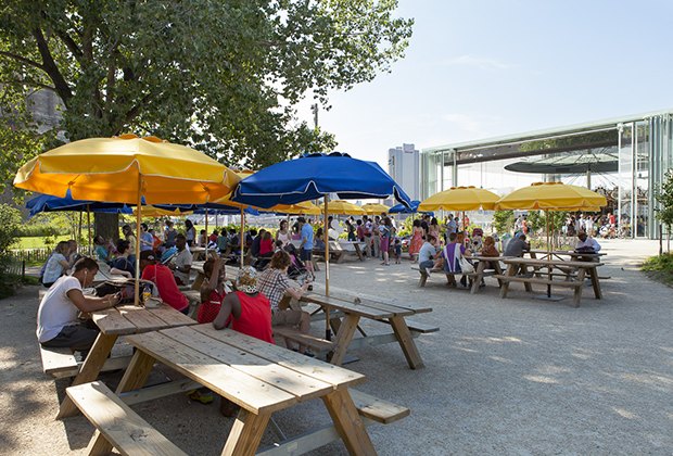 NYC playgrounds for birthday parties: Brooklyn Bridge Park