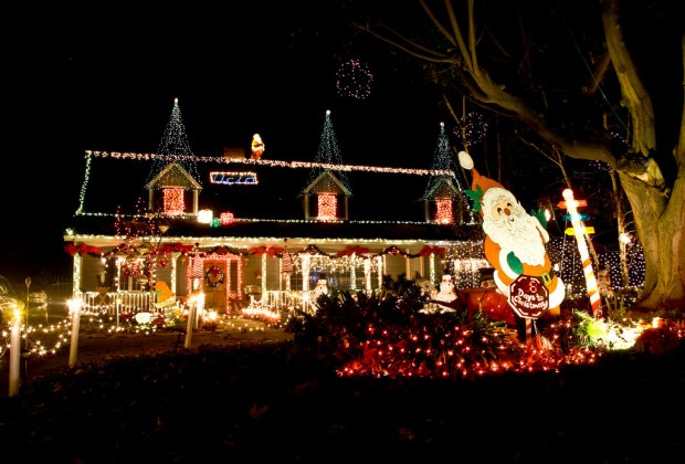 Christmas Light Displays and Home Holiday Decorations around Orange ...