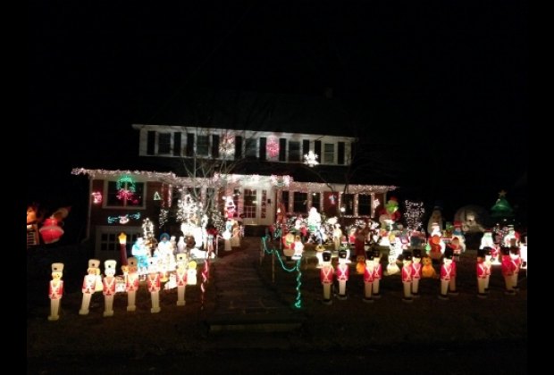 Spectacular Holiday Lights In Westchester: Three Must-See Holiday ...