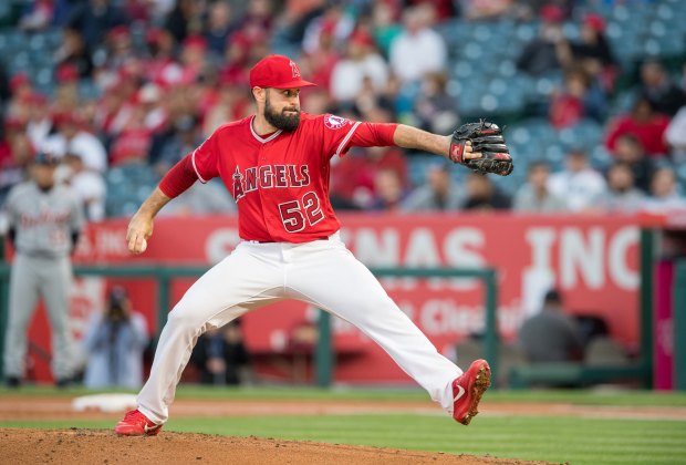 Things To Do with Orange County Kids Before They Grow Up: Catch an Anaheim Angels baseball game