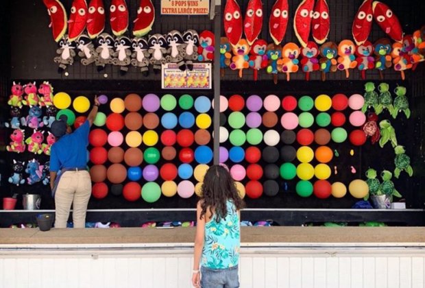 Midway games on Kemah boardwalk