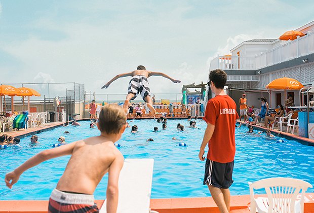 Beach Clubs In Or Near New York City With Kid Friendly Vibes - 