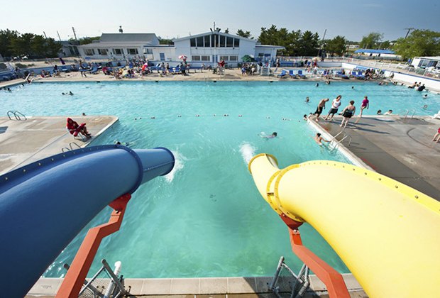 Beach clubs near NYC: Breezy Point Surf Club