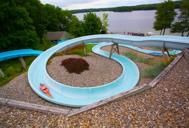 New England water parks, slides, splash-features, floats, wave pools, lazy rivers, slides, Summer fun