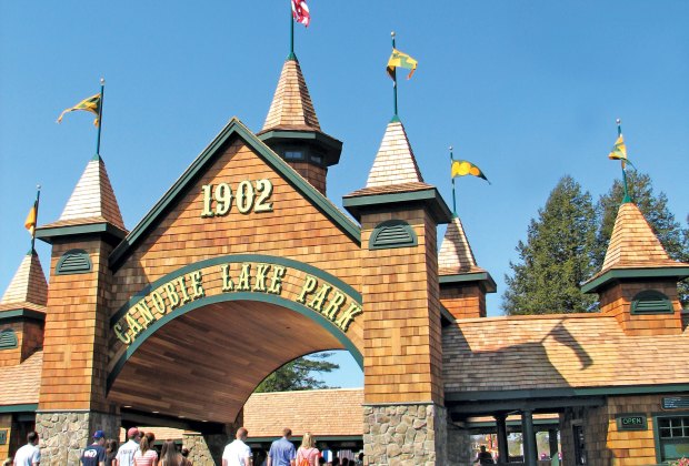 Top 10 Things to Do at Canobie Lake Park