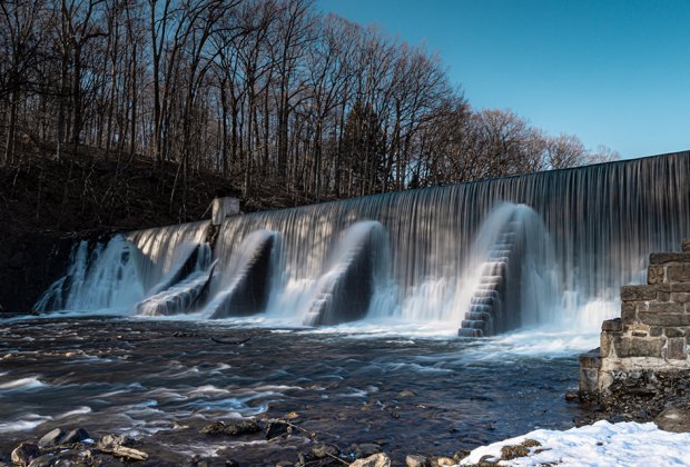 Lake Solace Waterfall is near the family-friendly hiking path on the Columbia Trail