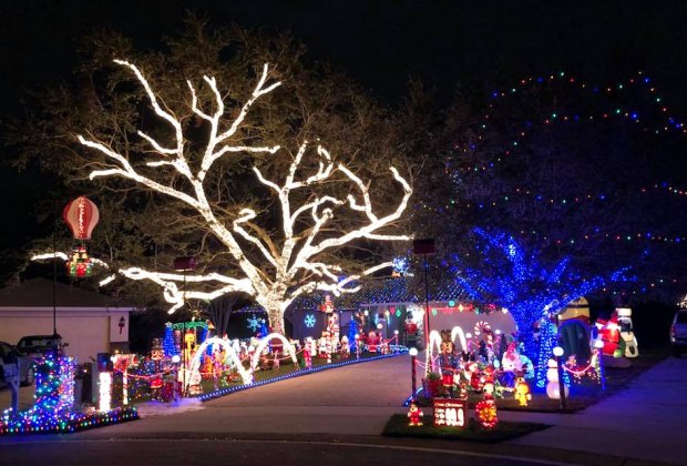 Best Holiday and Christmas Lights Around Orlando and Central Florida ...