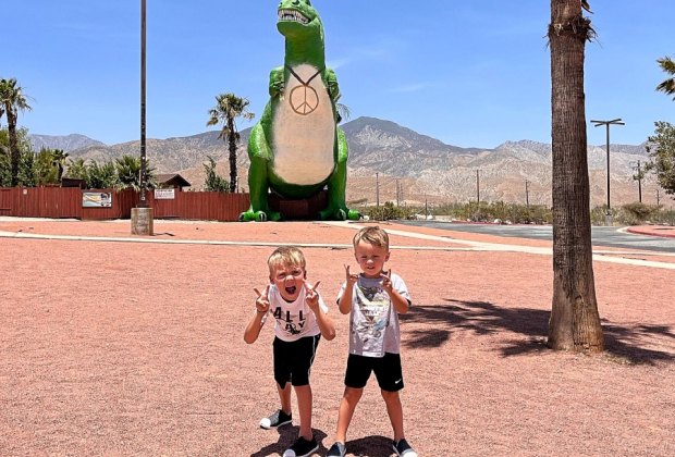 Best Things To Do in Palm Springs: Cabazon Dinosaurs