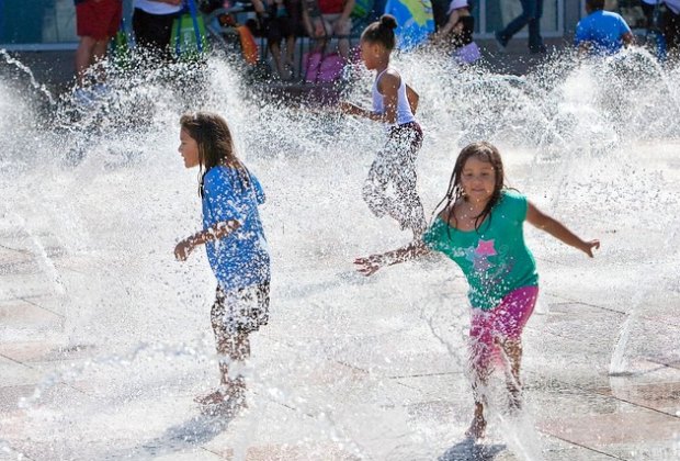 Splash pad at Discovery Green