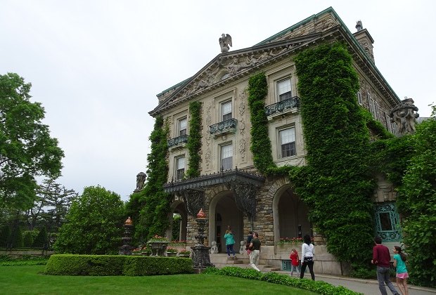 Kykuit: Touring the Rockefellers' Westchester Estate with Kids