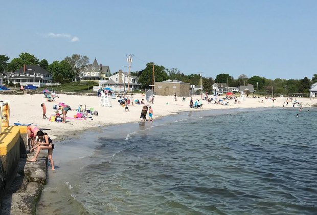 15 Connecticut Area Beaches That Are Great For Families | MommyPoppins ...