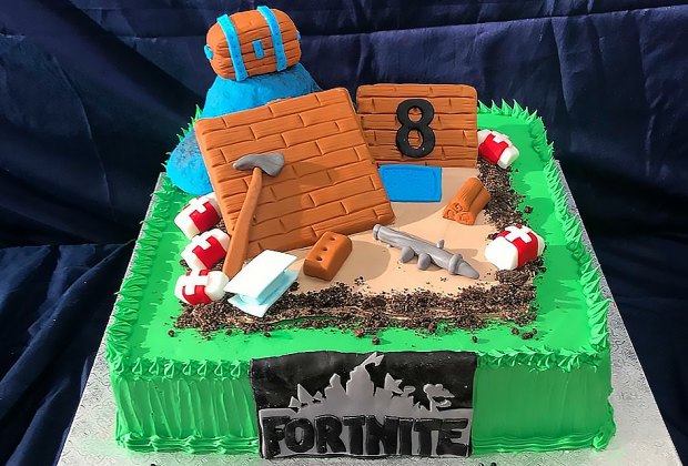 A Dozen Amazing Birthday Cake Bakeries For Li Kids Mommypoppins Things To Do In Long Island With Kids - roblox ninja cake