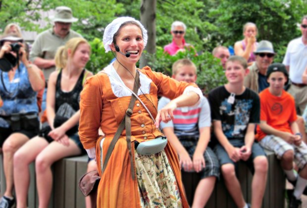25 Things to do in the North End with Kids Take a guided tour along the Freedom Trail. Photo by Paul/Flickr