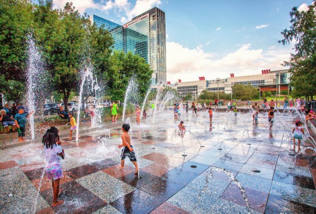 Gateway Fountain at Discovery Green