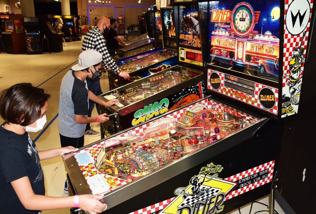 line up of pinball games