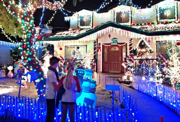 Best Christmas Light Displays And Home Holiday Decorations Around