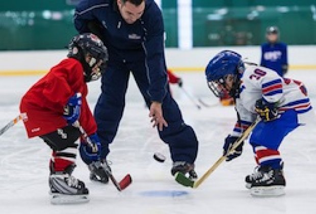 hockey-lessons-for-kids-in-fairfield-county-mommy-poppins-things-to