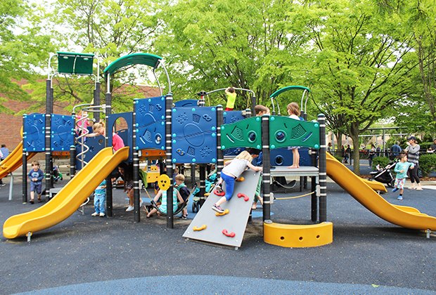 Renovated Playground With a Spray Park Opens in Rockville Centre