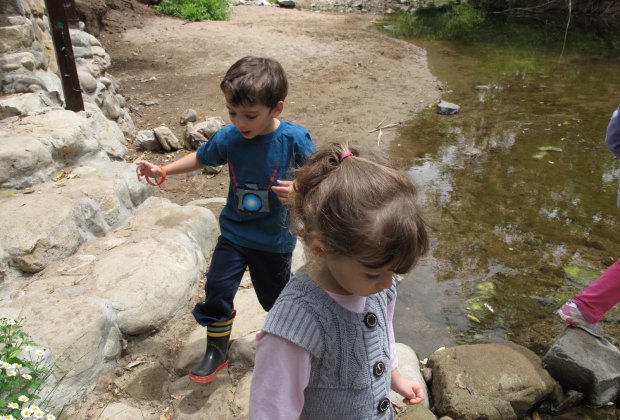 LA Restaurants with Outdoor Dining for Kids: Inn of the Seventh Ray is right next to a creek where kids can play