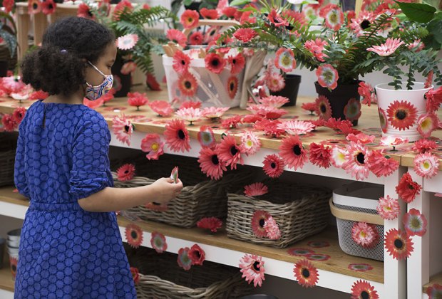 See Yayoi Kusama S Whimsical Art At Nybg S Newly Opened Exhibition Mommypoppins Things To Do With Kids