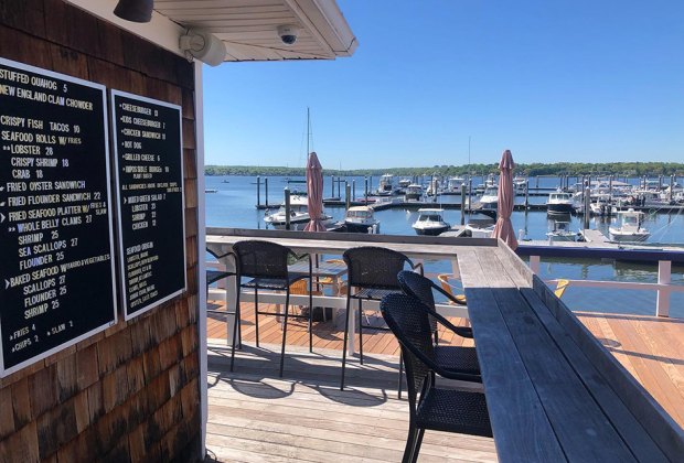 Family-Friendly Waterfront Restaurants on Long Island Status message