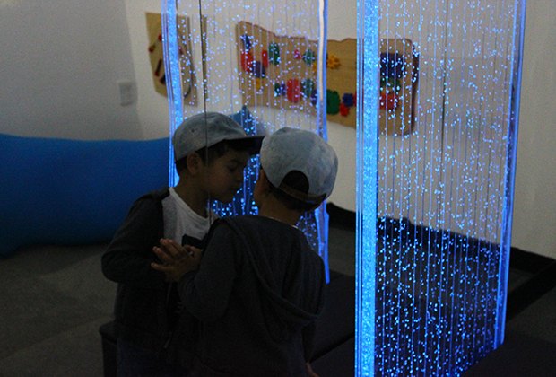 New Sensory Room Opens at Long Island Children’s Museum The bubble wall is a soothing visual. Photo by the author