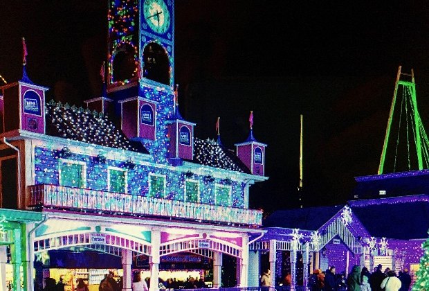 Holiday Light Shows in the Hartford Area