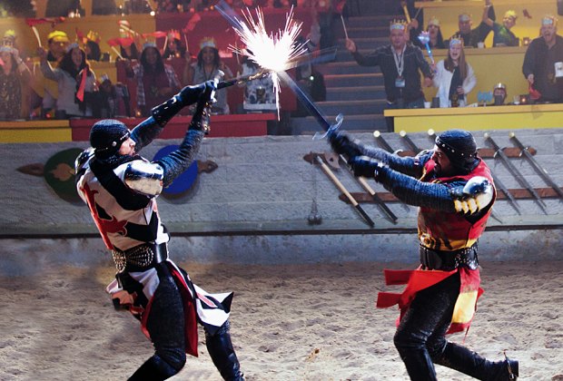 Medieval Times: Sword fight